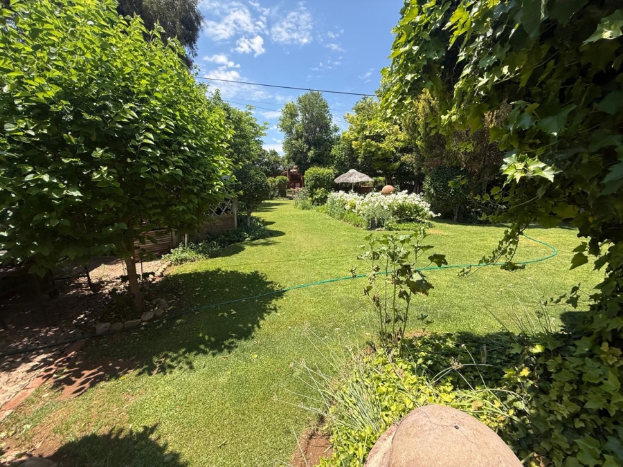 4 Bedroom Property for Sale in Griekwastad Northern Cape